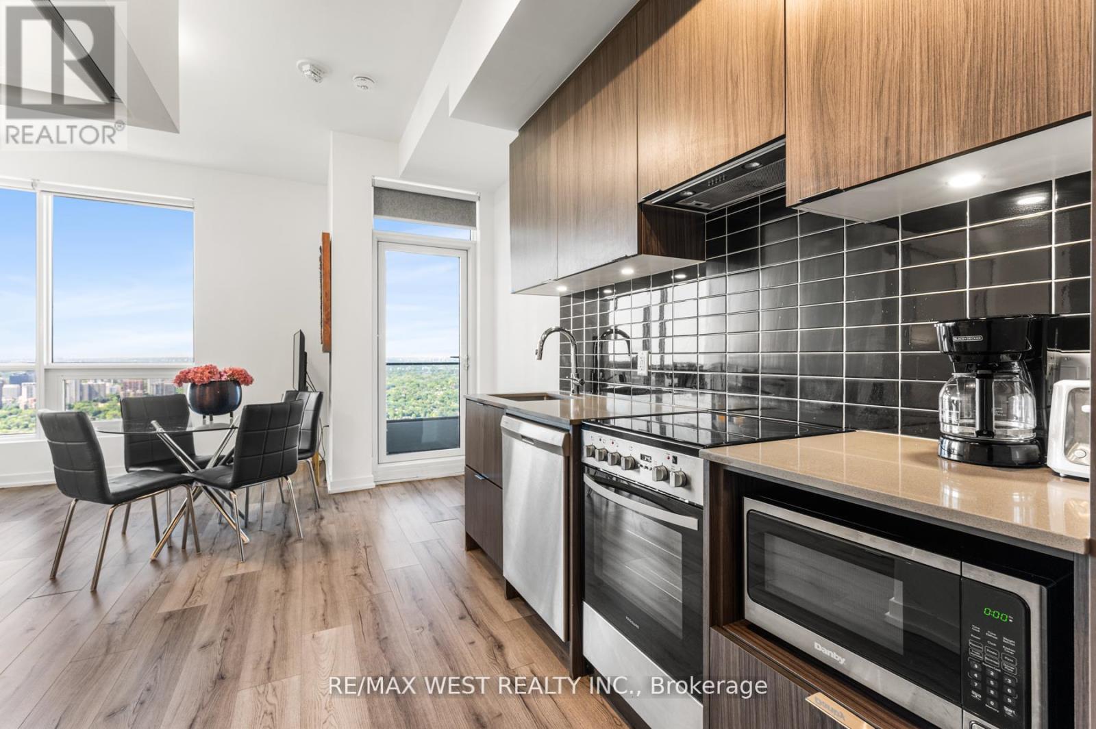 Photo 1 of 5306 395 Bloor Street E, Toronto ON