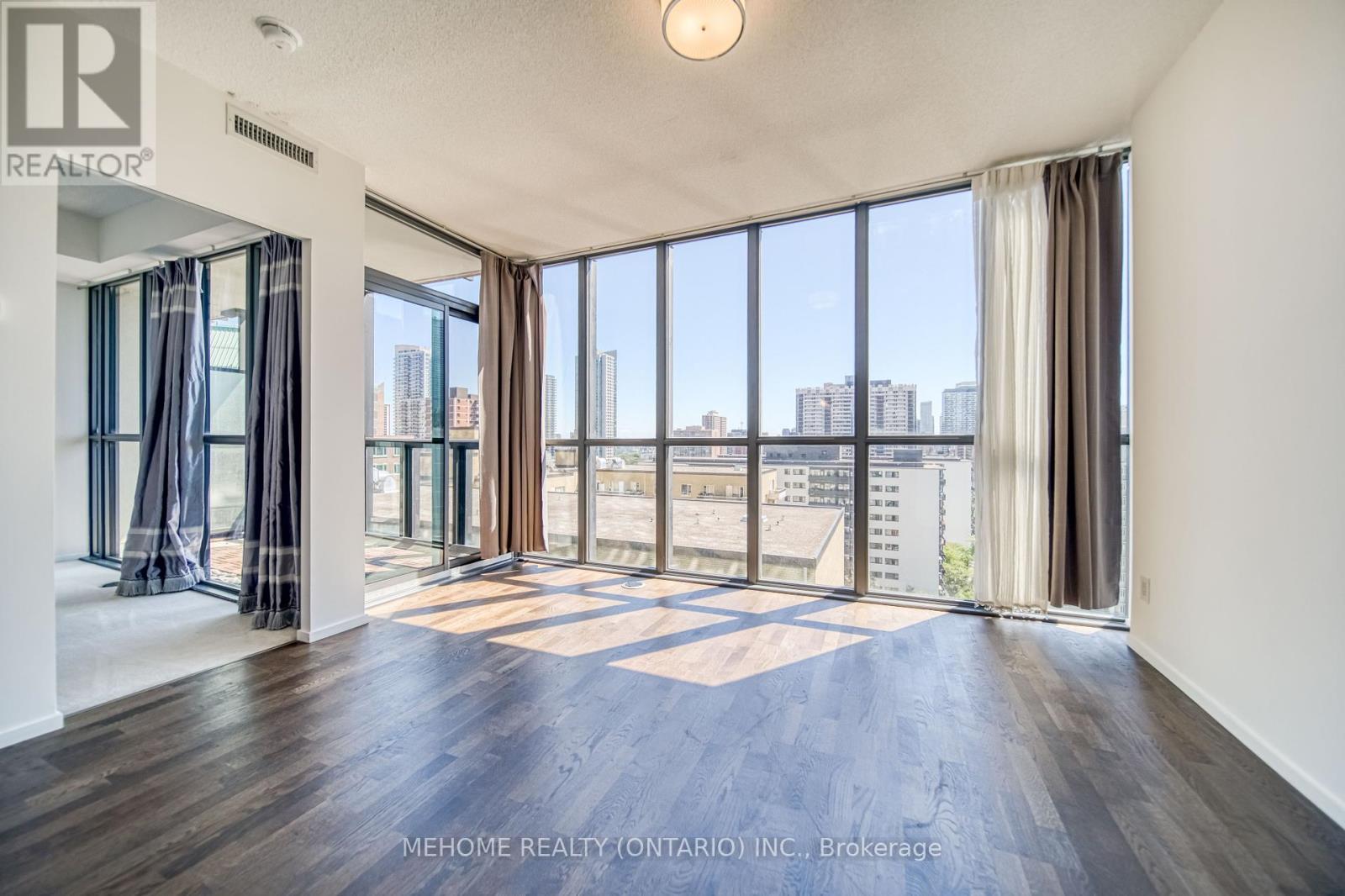 Photo 13 of 1103 101 Charles Street E, Toronto ON