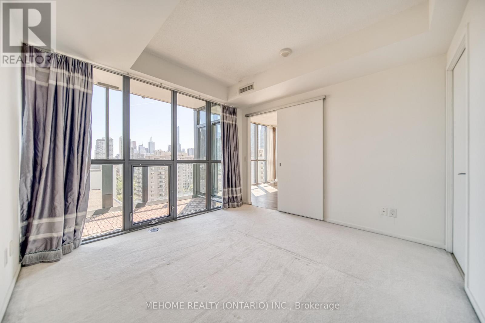 Photo 21 of 1103 101 Charles Street E, Toronto ON