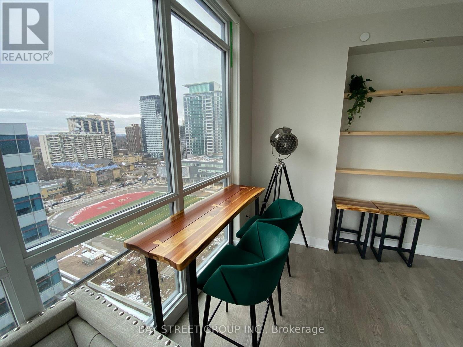 Photo 9 of 1405 30 Roehampton Avenue, Toronto ON