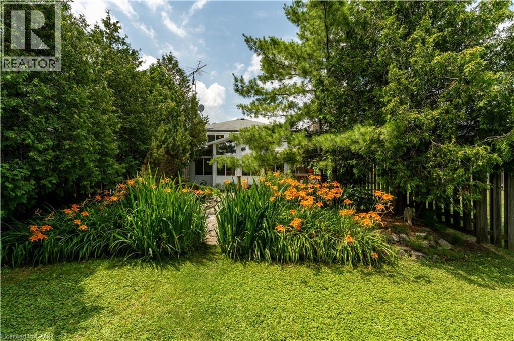 Photo 34 of 53 Northridge Drive, Smithville ON