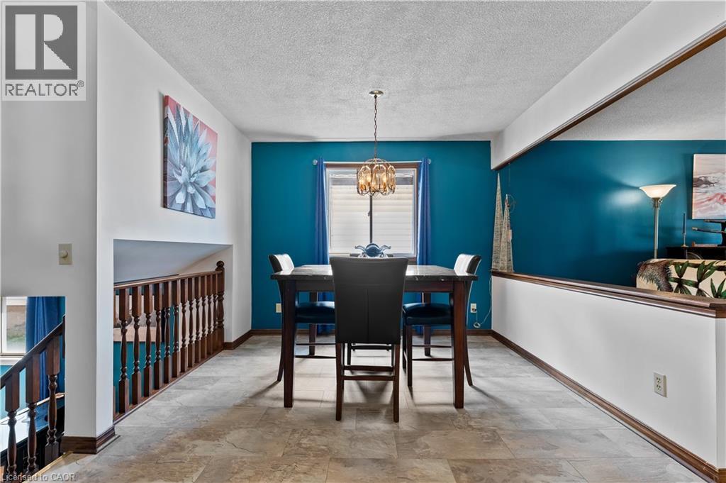 Photo 9 of 53 Northridge Drive, Smithville ON