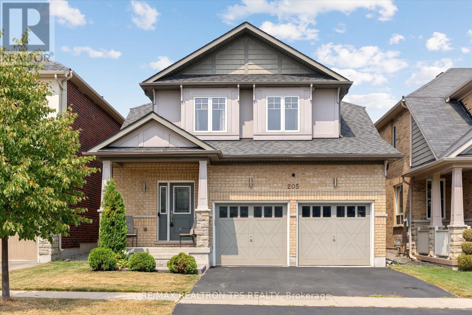 Photo 1 of 205 Blackwell Crescent, Oshawa ON