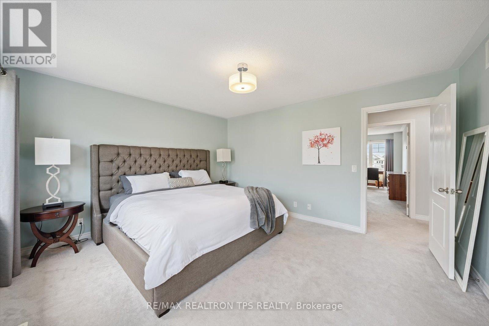 Photo 15 of 205 Blackwell Crescent, Oshawa ON