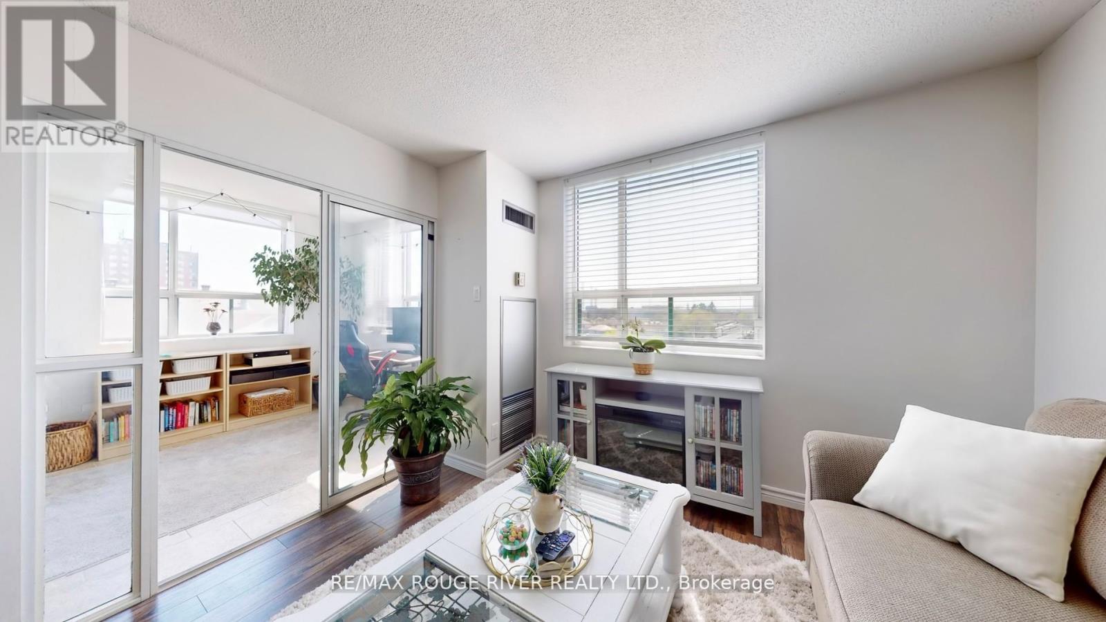 Photo 15 of 507 1655 Pickering Parkway, Pickering ON