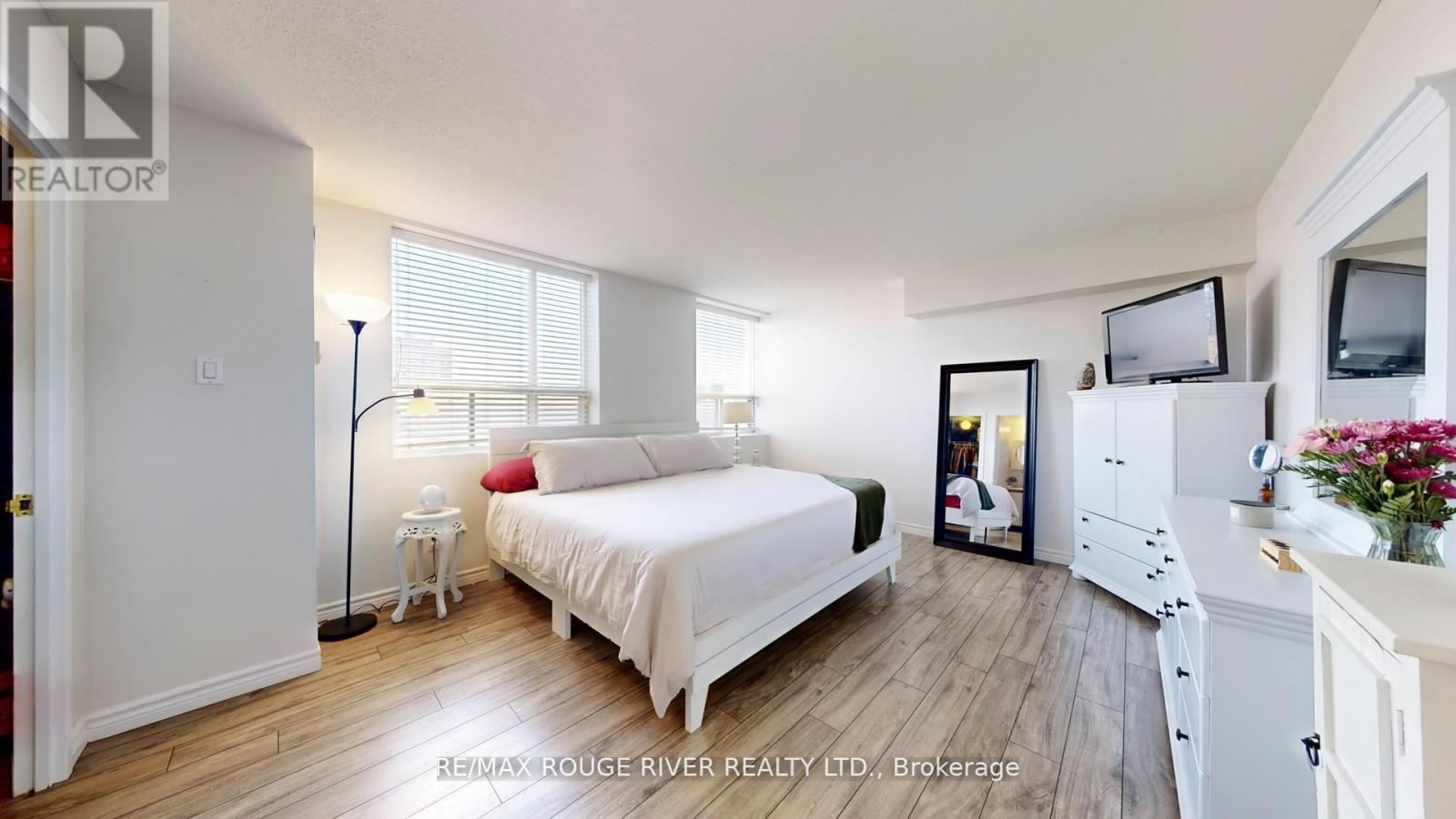 Photo 31 of 507 1655 Pickering Parkway, Pickering ON