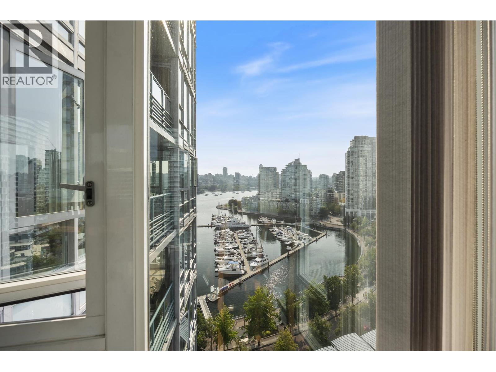 Photo 12 of 1901 1033 Marinaside Crescent, Vancouver BC