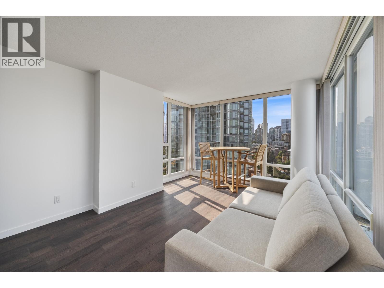 Photo 9 of 1901 1033 Marinaside Crescent, Vancouver BC