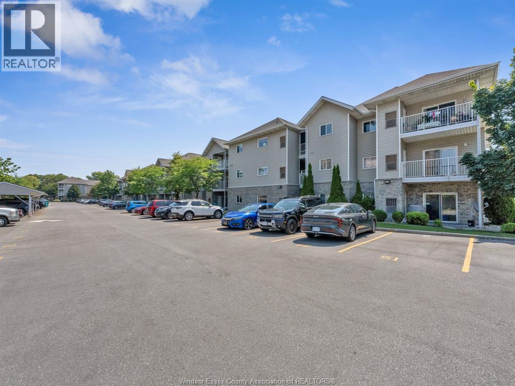 Photo 1 of 1390 Lauzon Road Unit 324, Windsor ON