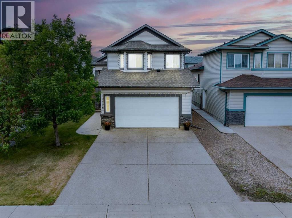 Photo 1 of 176 Maple Leaf Lane, Fort Mcmurray AB