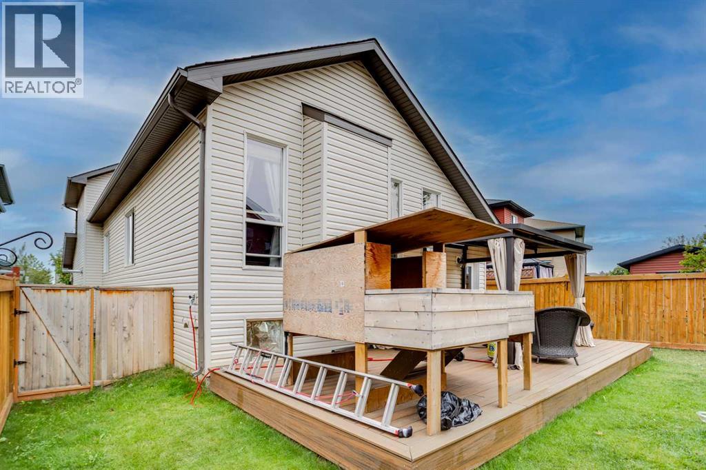 Photo 34 of 176 Maple Leaf Lane, Fort Mcmurray AB