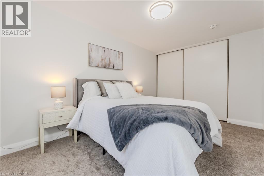 Photo 20 of 308 Bluevale Street N Unit E, Waterloo ON
