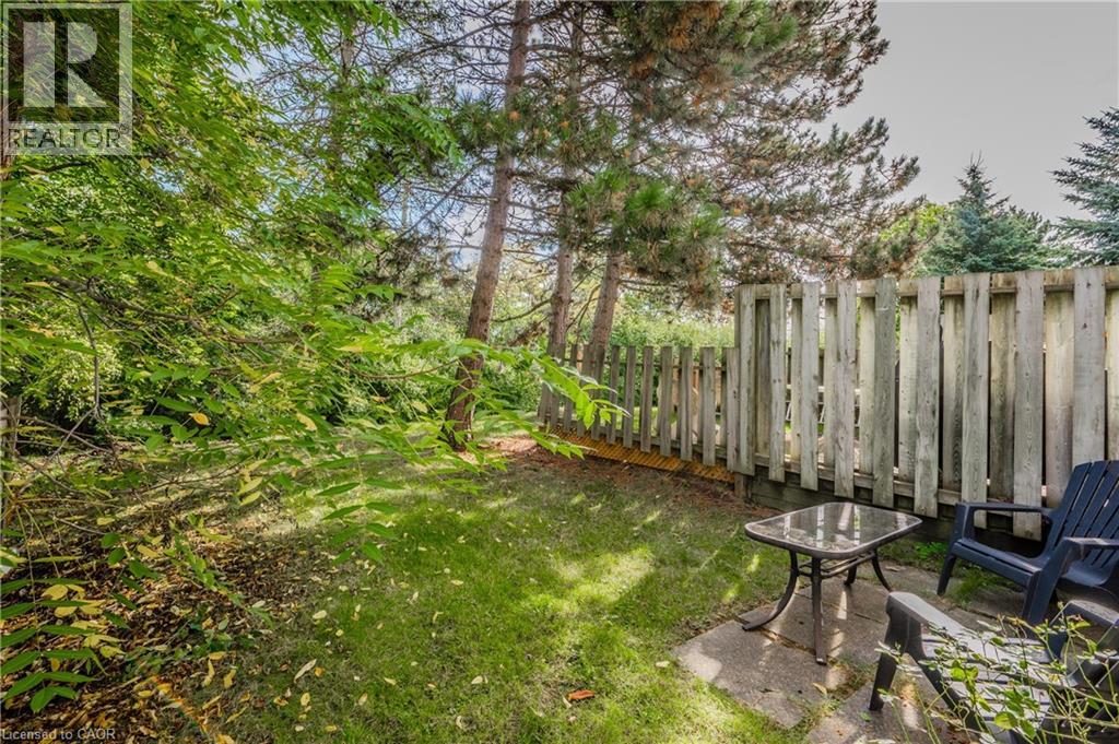 Photo 32 of 308 Bluevale Street N Unit E, Waterloo ON