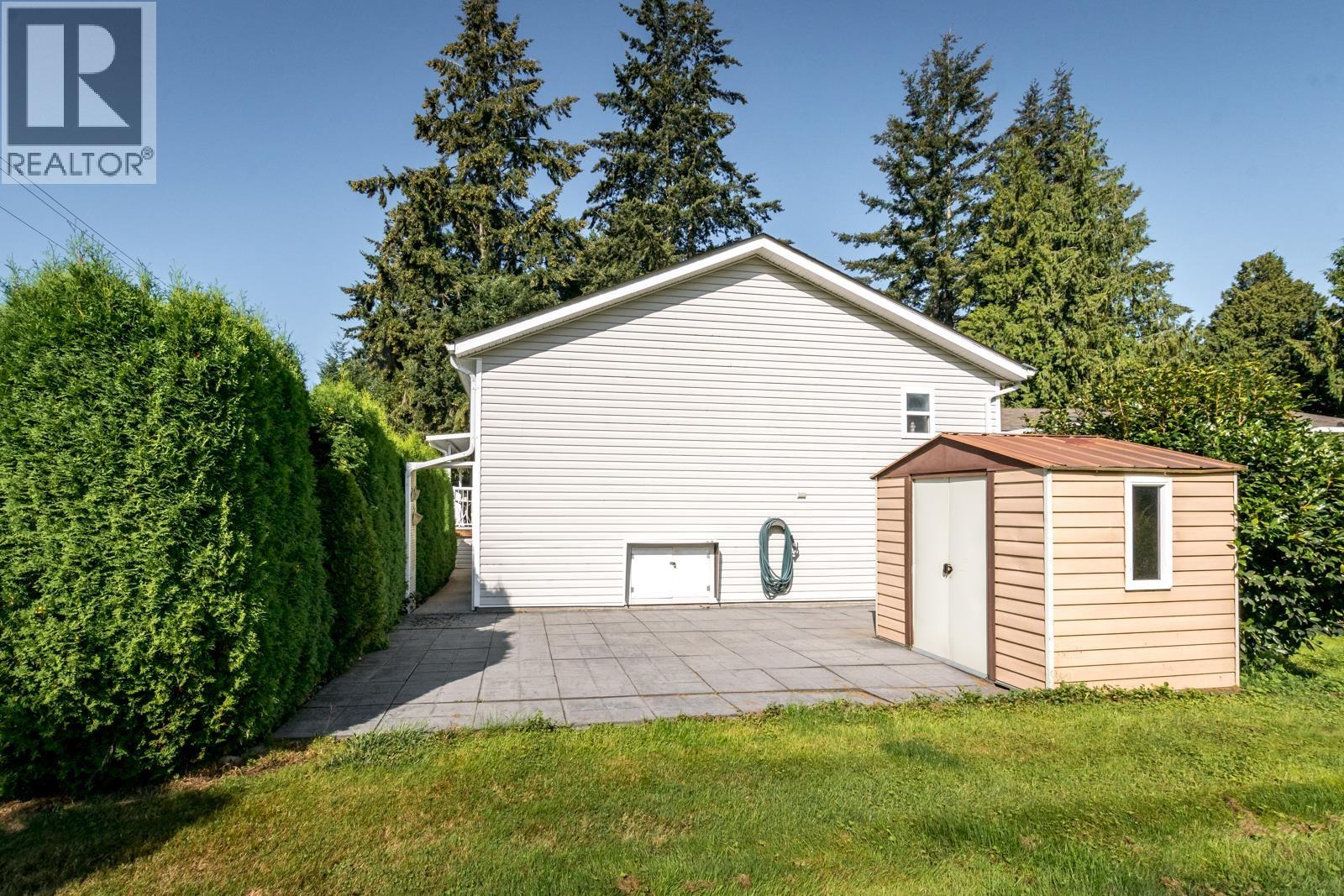 101 4510 SUNSHINE COAST HIGHWAY, Sechelt