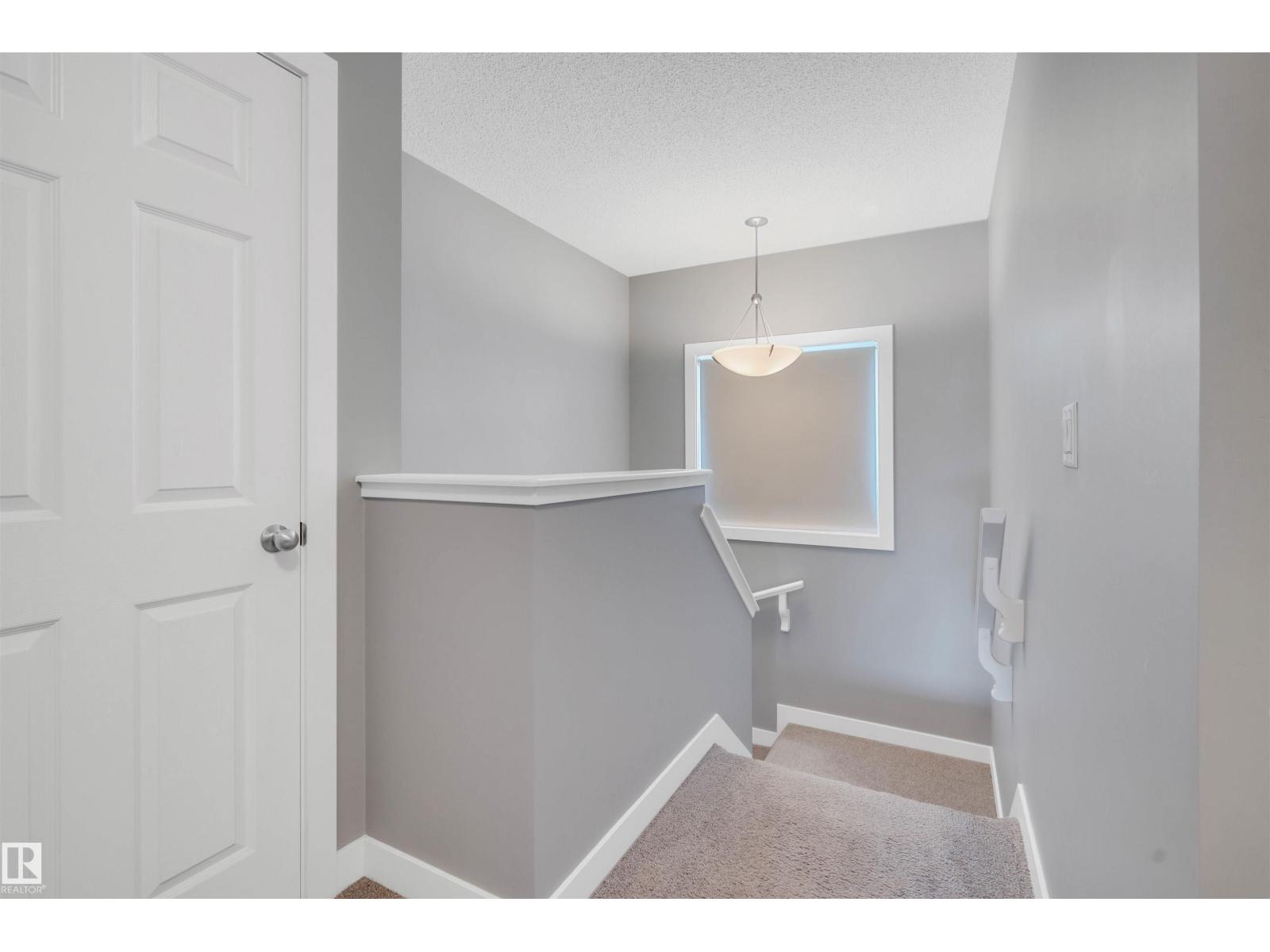 Photo 15 of 8616 221 St Nw, Edmonton AB