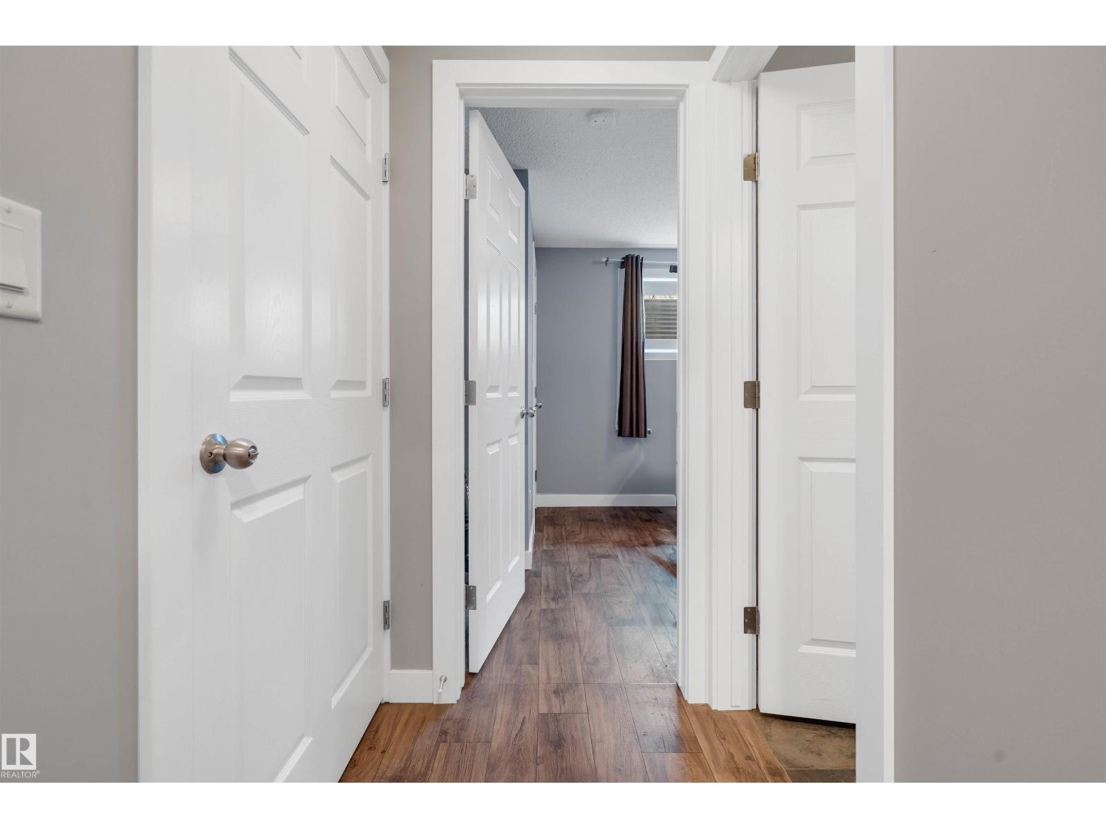 Photo 19 of 8616 221 St Nw, Edmonton AB