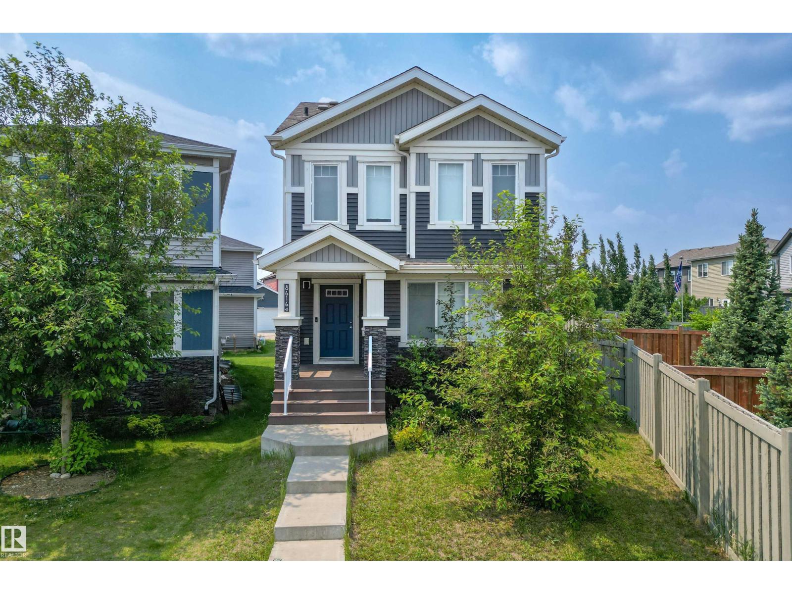 Photo 40 of 8616 221 St Nw, Edmonton AB