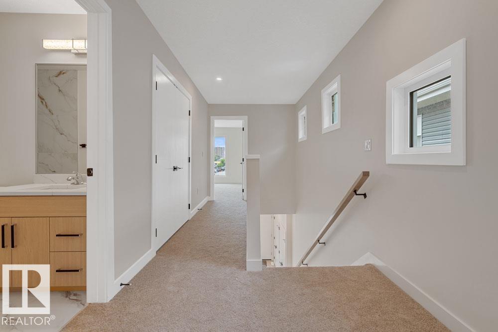 Photo 14 of 8713 149 St Nw, Edmonton AB