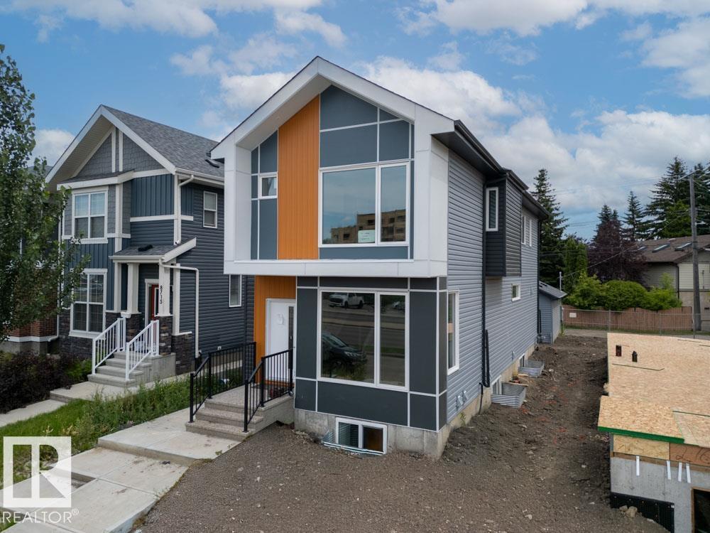 Photo 2 of 8713 149 St Nw, Edmonton AB