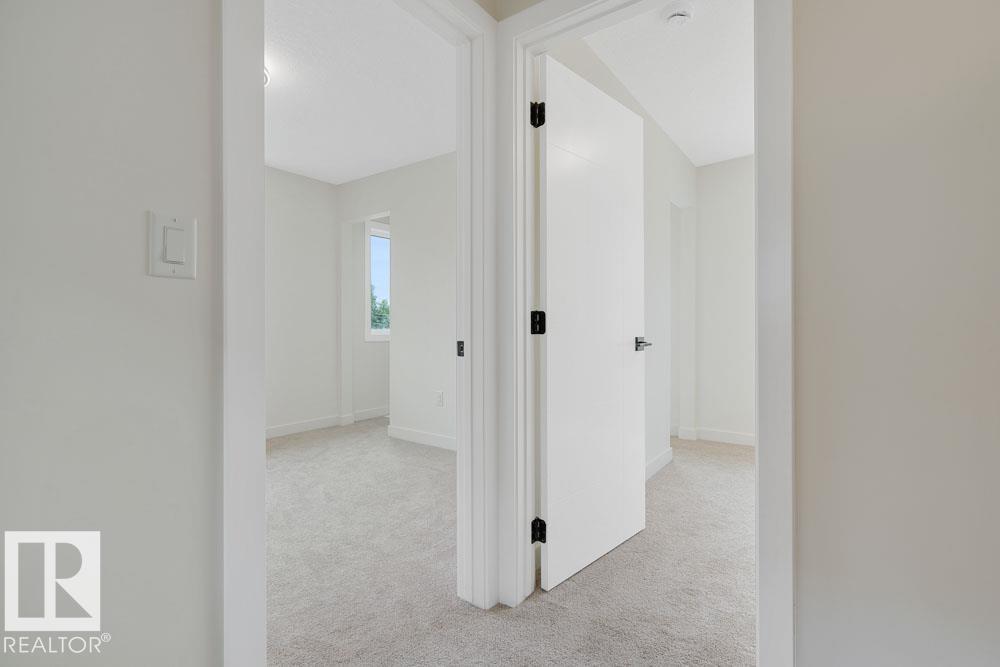 Photo 15 of 8713 149 St Nw, Edmonton AB