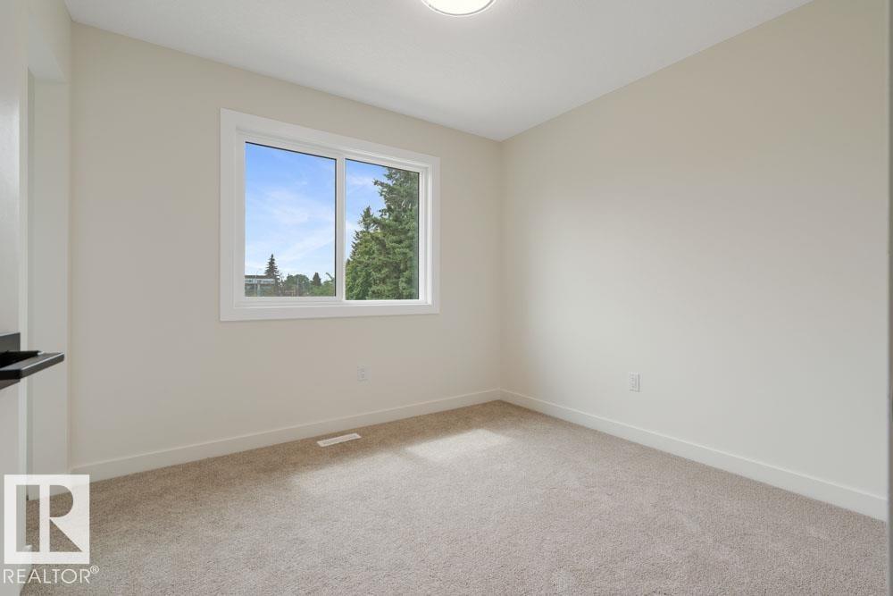 Photo 16 of 8713 149 St Nw, Edmonton AB