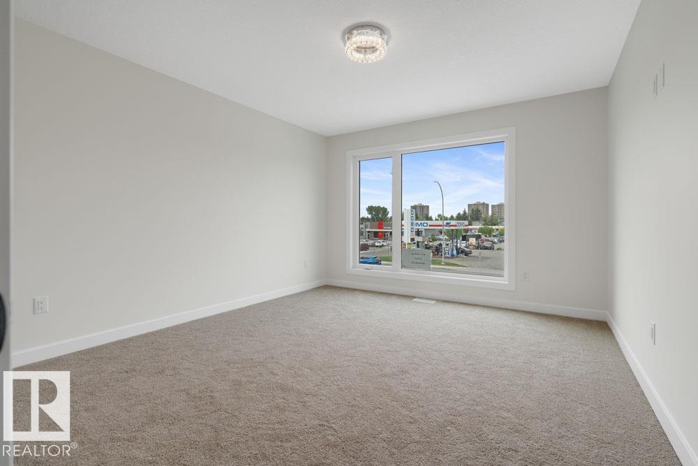 Photo 23 of 8713 149 St Nw, Edmonton AB