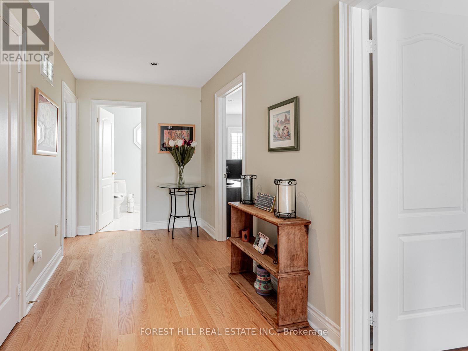 Photo 11 of 36 603 Clark Avenue, Vaughan ON