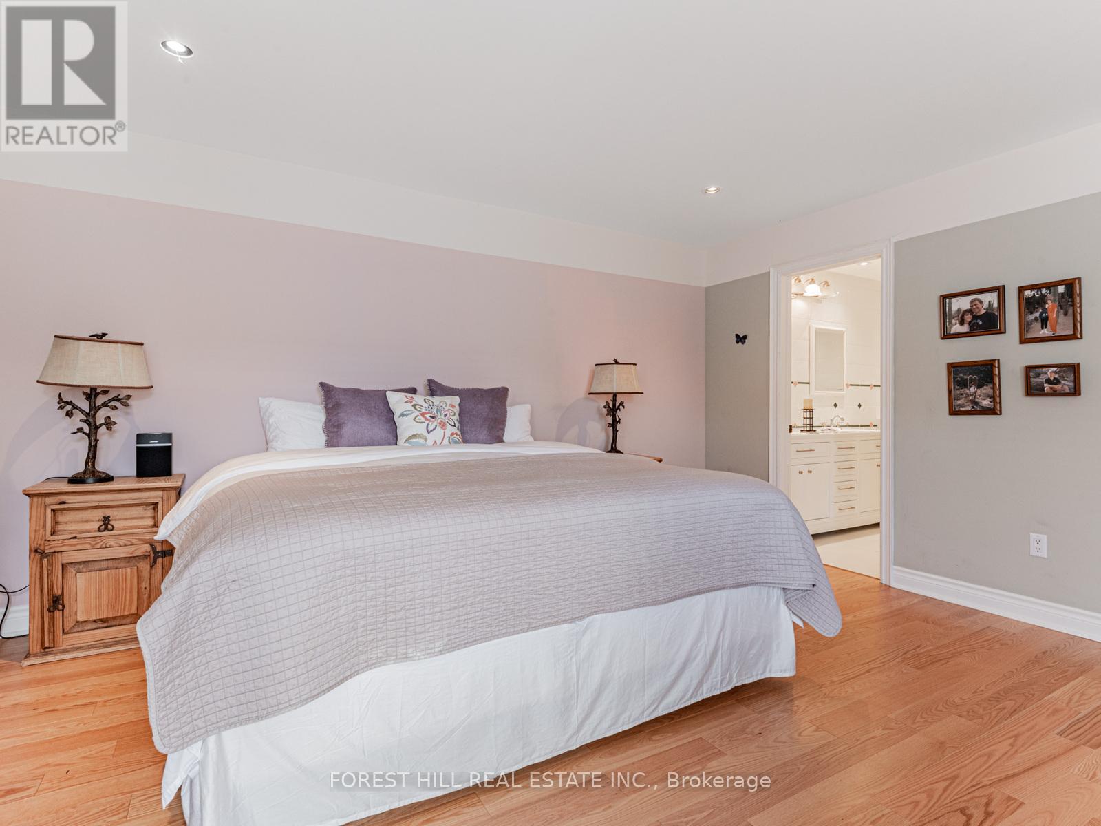 Photo 14 of 36 603 Clark Avenue, Vaughan ON