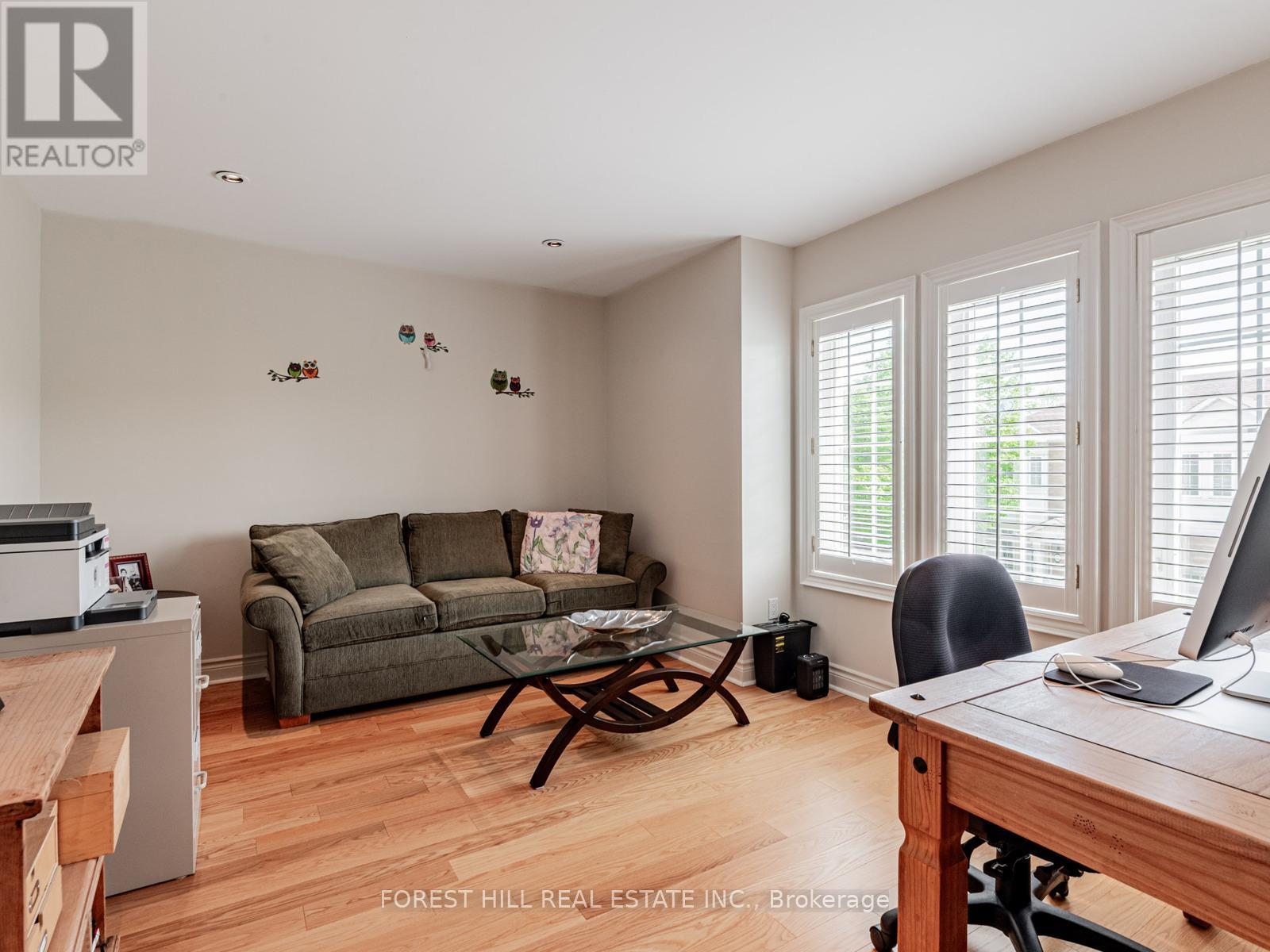 Photo 19 of 36 603 Clark Avenue, Vaughan ON