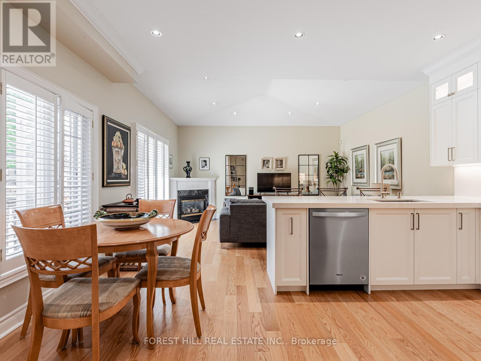 Photo 25 of 36 603 Clark Avenue, Vaughan ON
