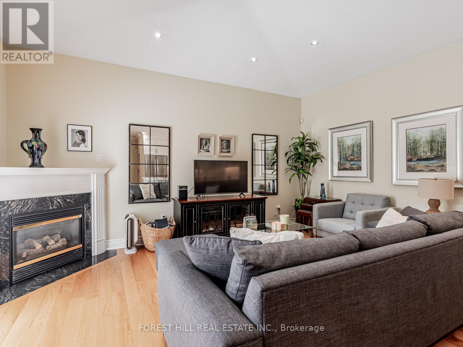 Photo 27 of 36 603 Clark Avenue, Vaughan ON