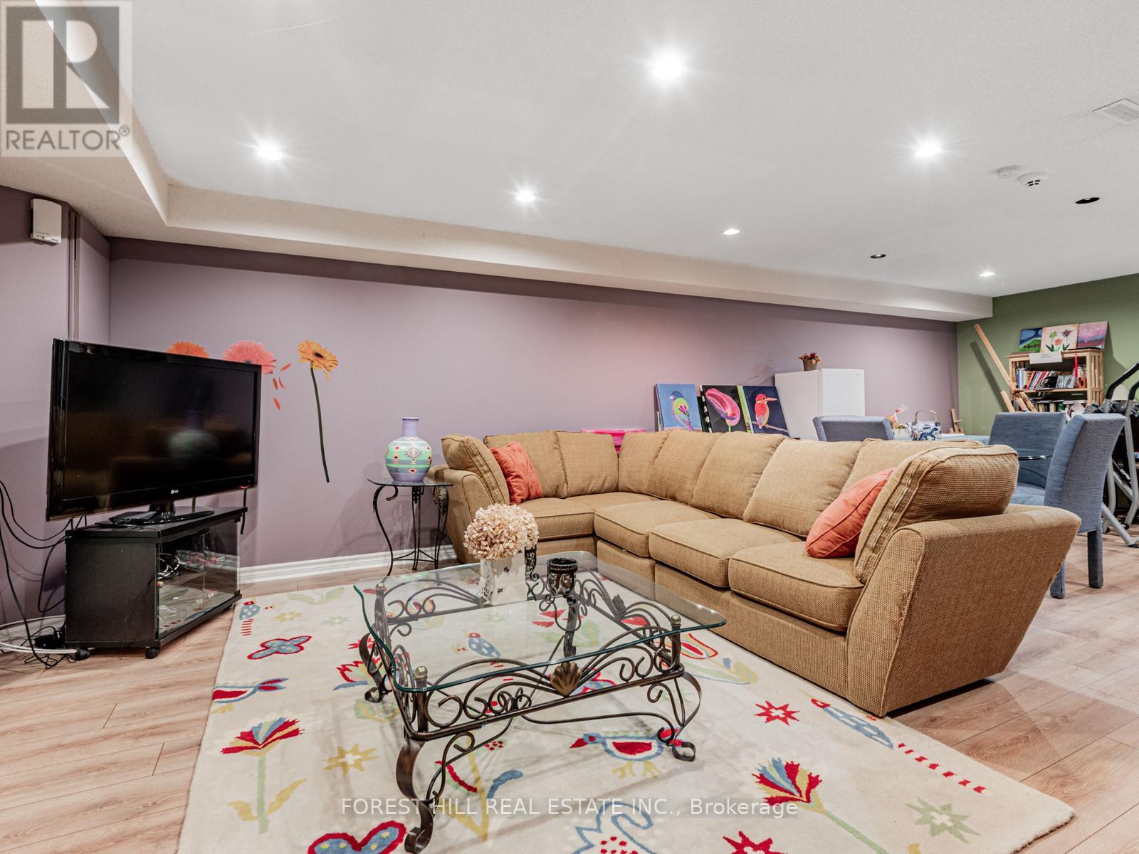 Photo 31 of 36 603 Clark Avenue, Vaughan ON