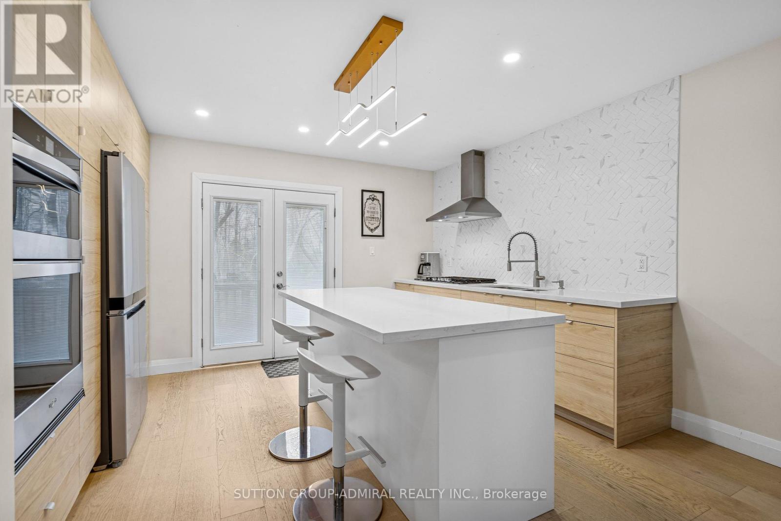 Photo 16 of 2059 Northern Avenue, Innisfil ON