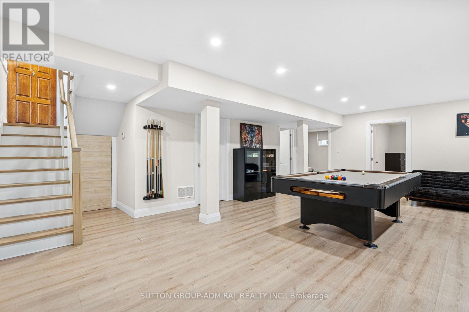 Photo 31 of 2059 Northern Avenue, Innisfil ON