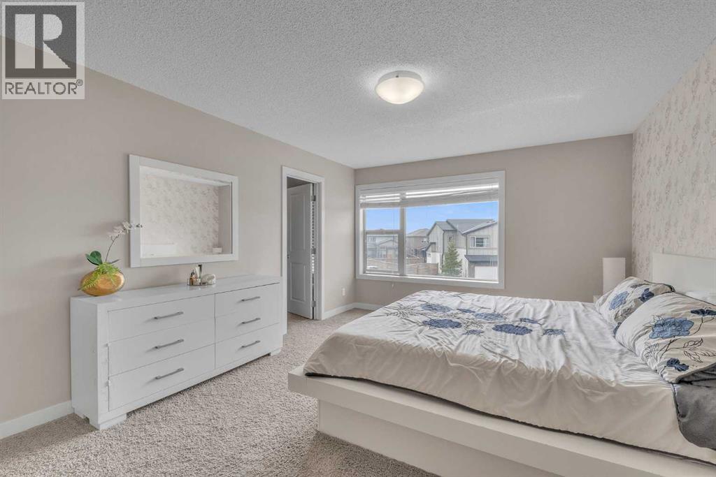 Photo 9 of 145 Walden Park Se, Calgary AB