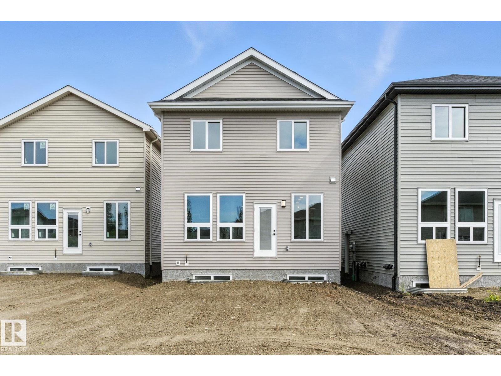 Photo 22 of 8827 181 Av Nw, Edmonton AB