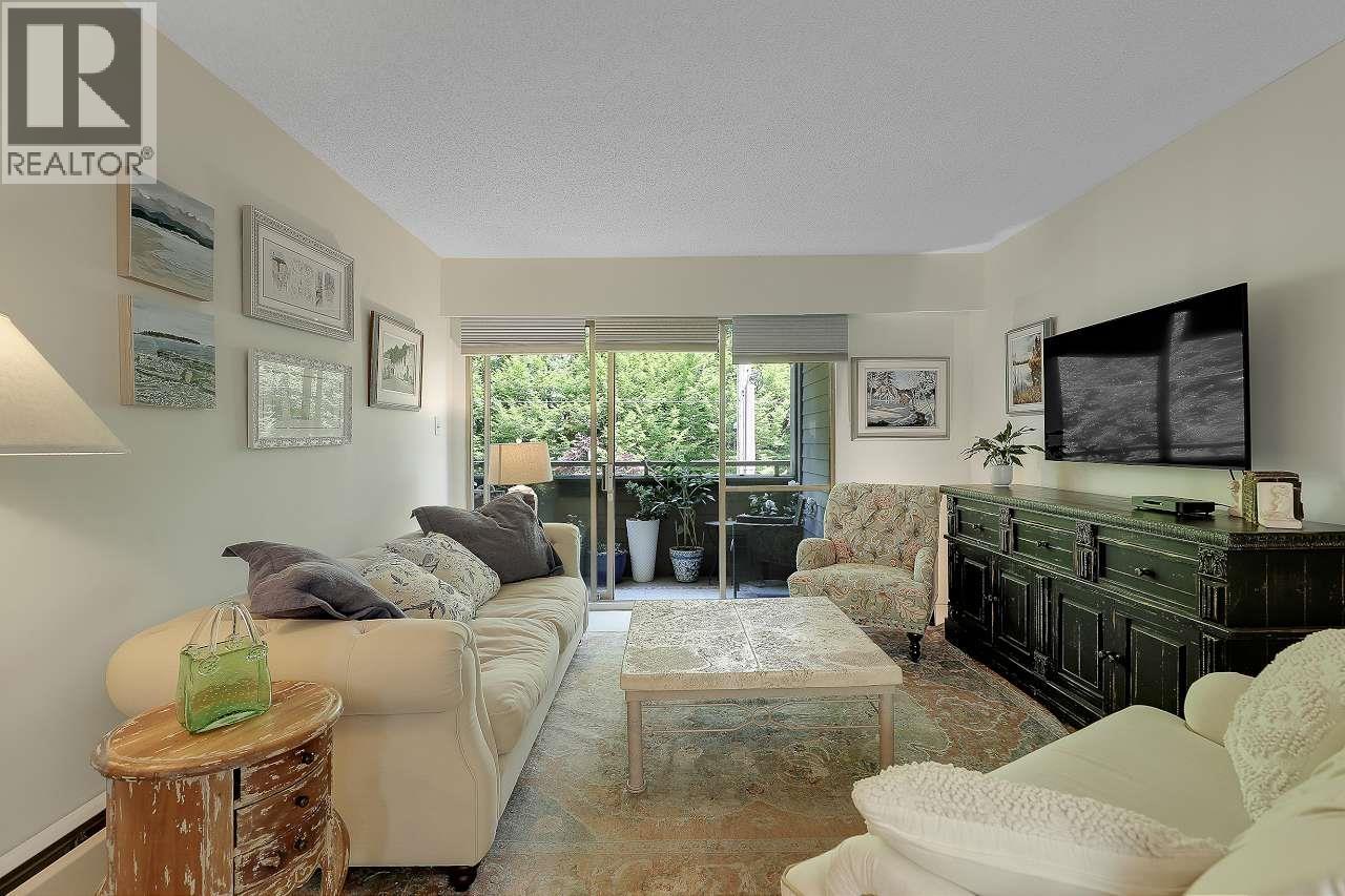Photo 8 of 314 1777 W 13 Th Avenue, Vancouver BC