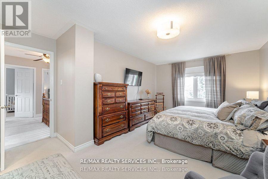 Photo 30 of 41 Christie Drive, Brampton ON