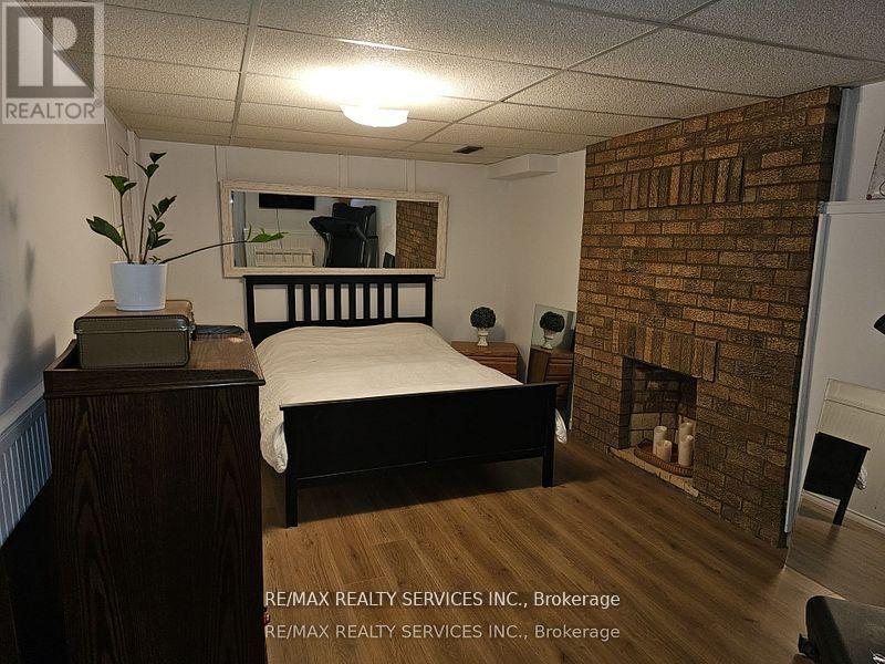 Photo 41 of 41 Christie Drive, Brampton ON