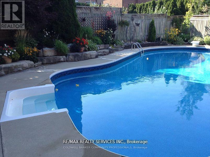 Photo 47 of 41 Christie Drive, Brampton ON