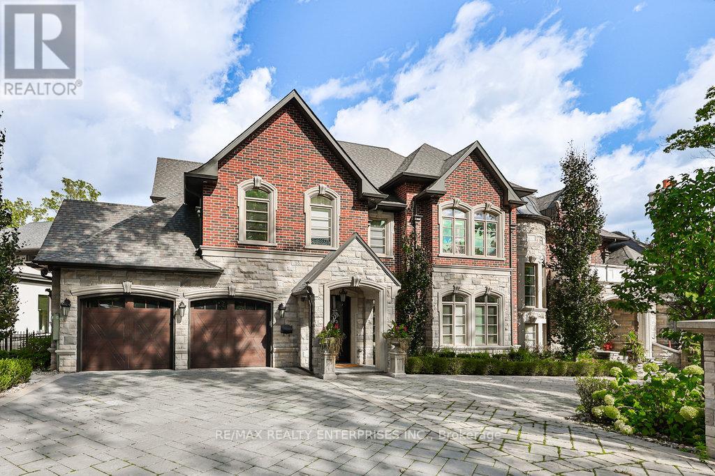 Photo 1 of 1459 Stavebank Road, Mississauga ON