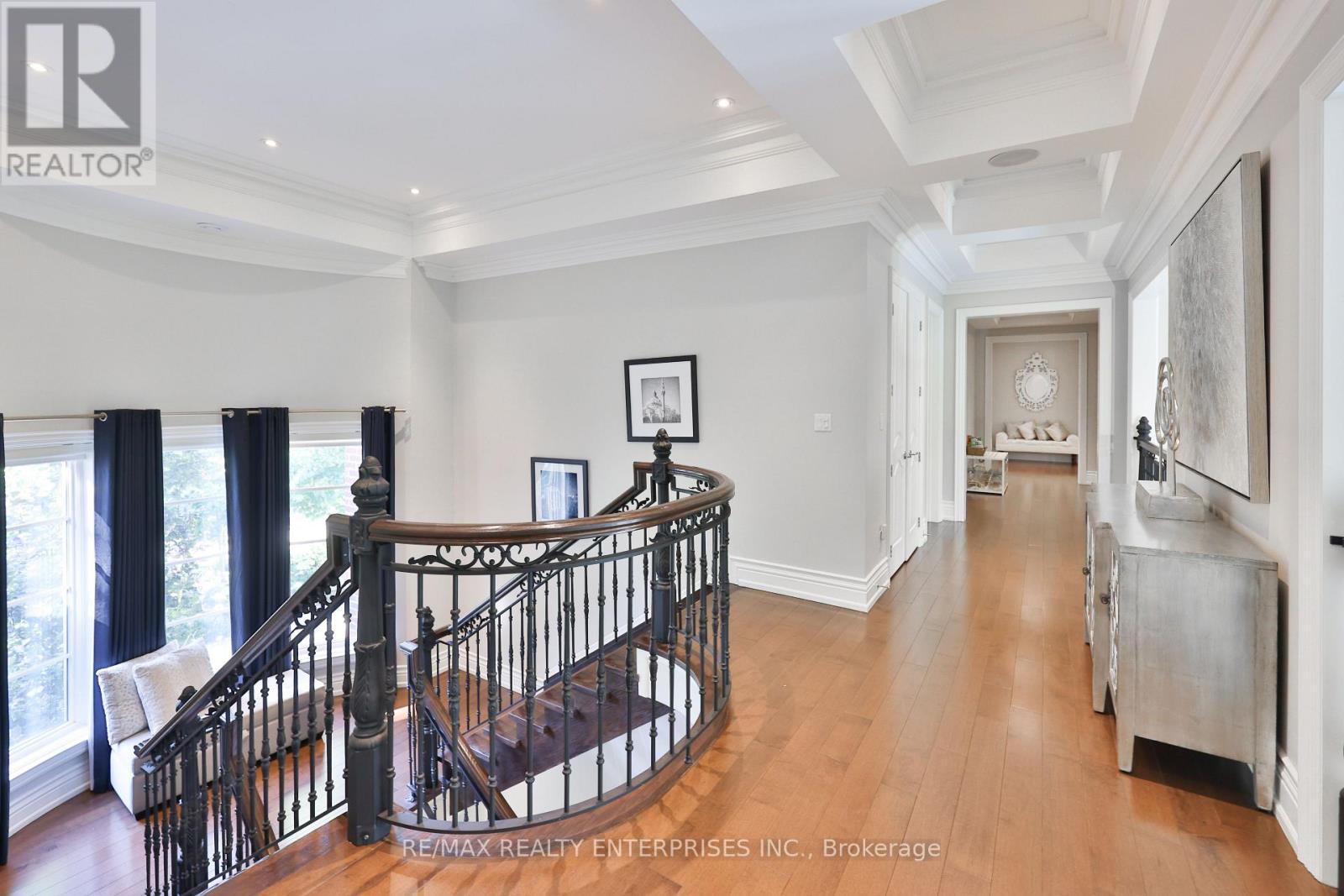 Photo 21 of 1459 Stavebank Road, Mississauga ON