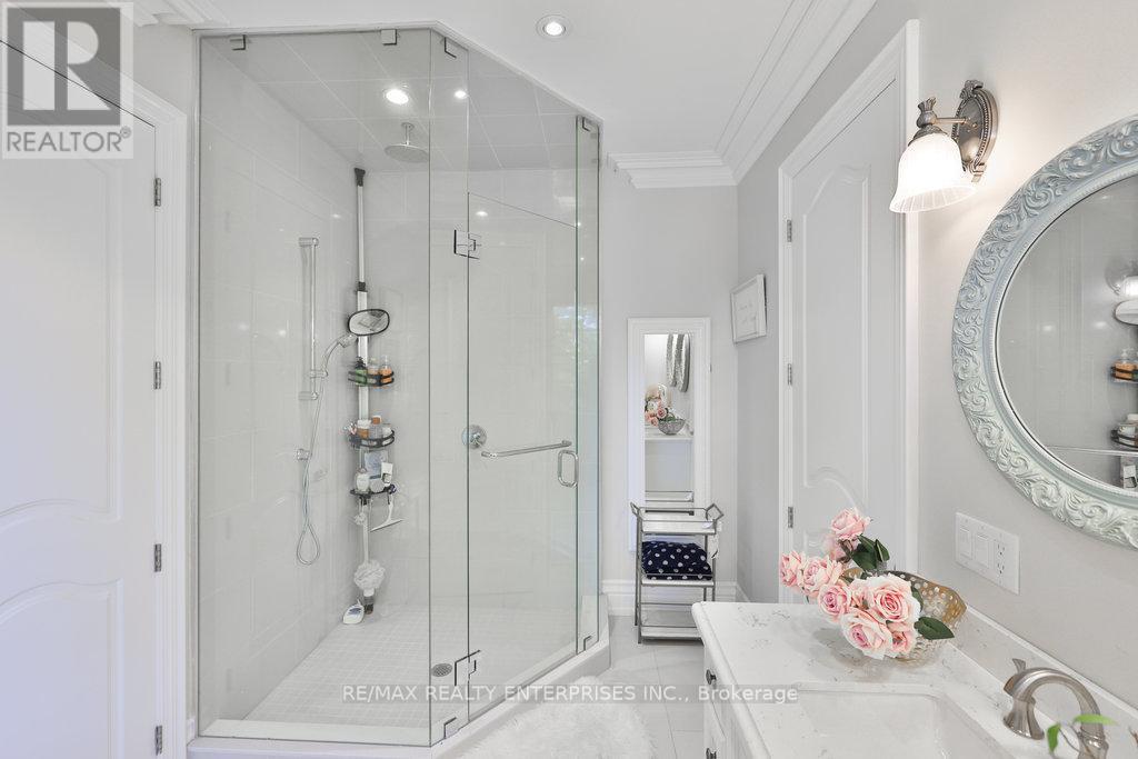 Photo 27 of 1459 Stavebank Road, Mississauga ON