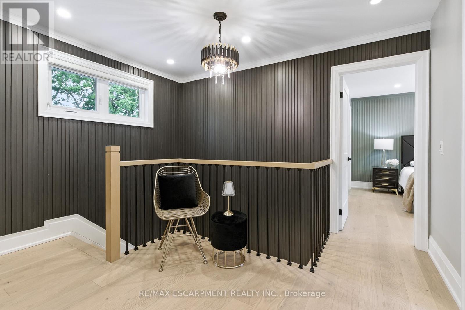 Photo 24 of 1245 Bramblewood Lane, Mississauga ON