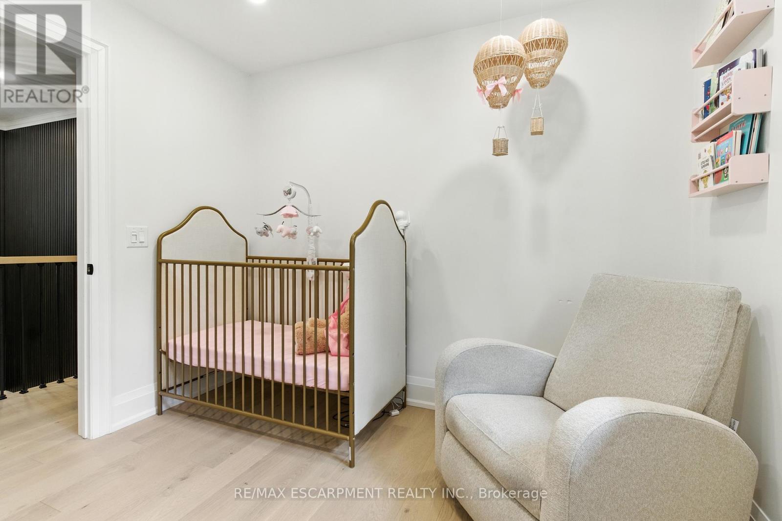 Photo 32 of 1245 Bramblewood Lane, Mississauga ON