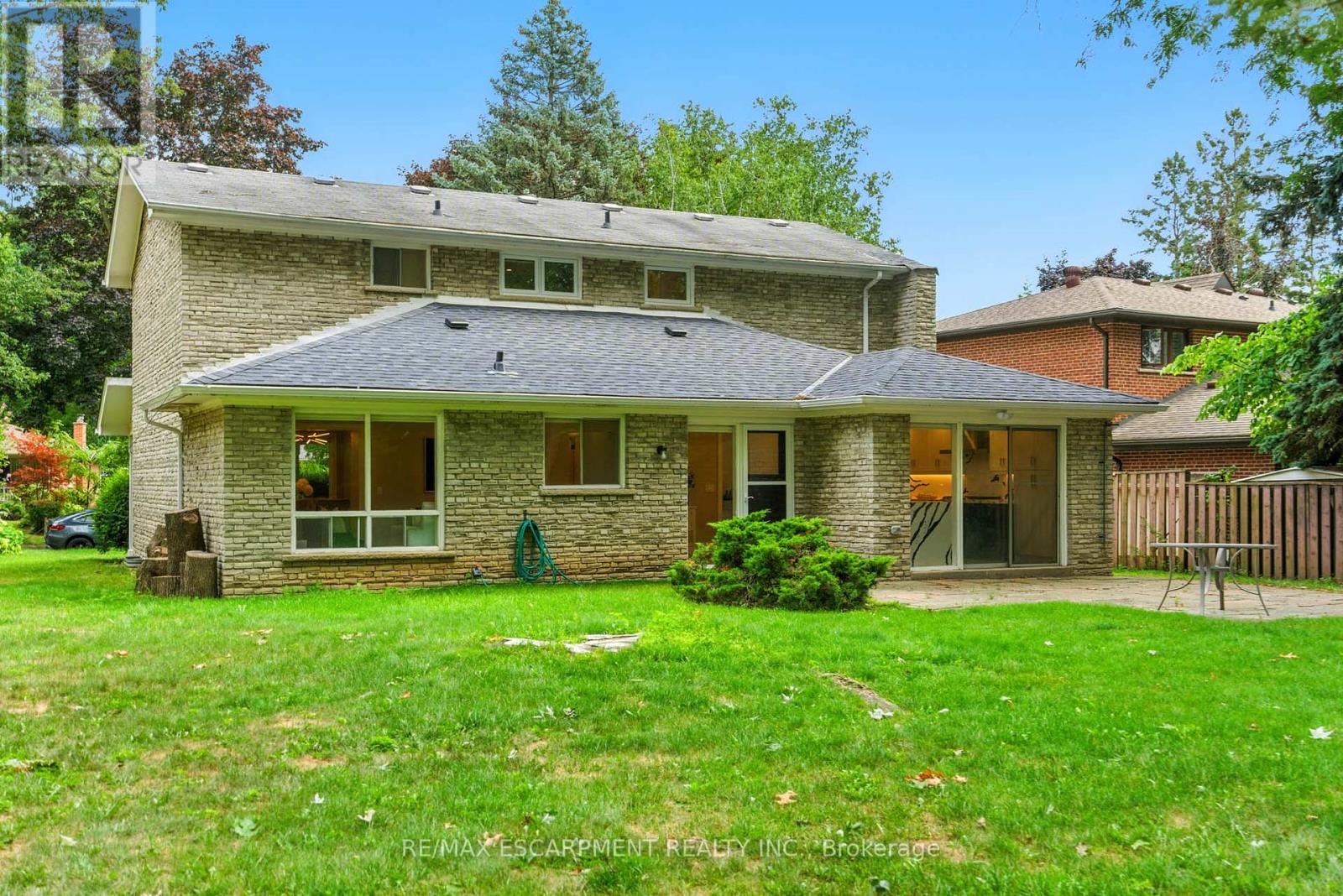 Photo 44 of 1245 Bramblewood Lane, Mississauga ON