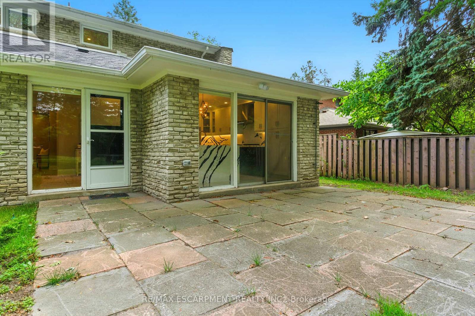 Photo 45 of 1245 Bramblewood Lane, Mississauga ON