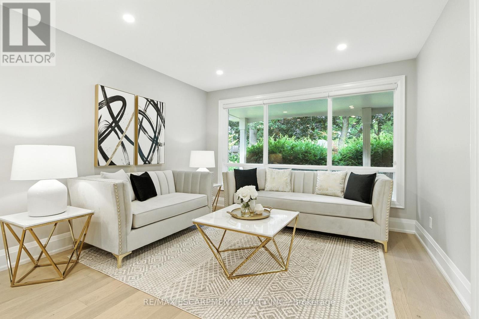 Photo 6 of 1245 Bramblewood Lane, Mississauga ON