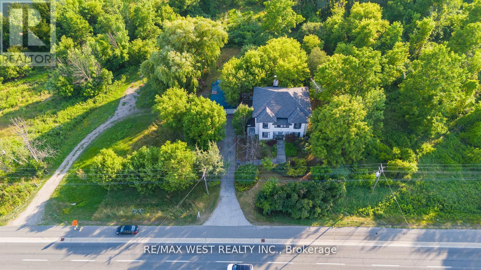 Photo 25 of 16086 Hurontario Street, Caledon ON