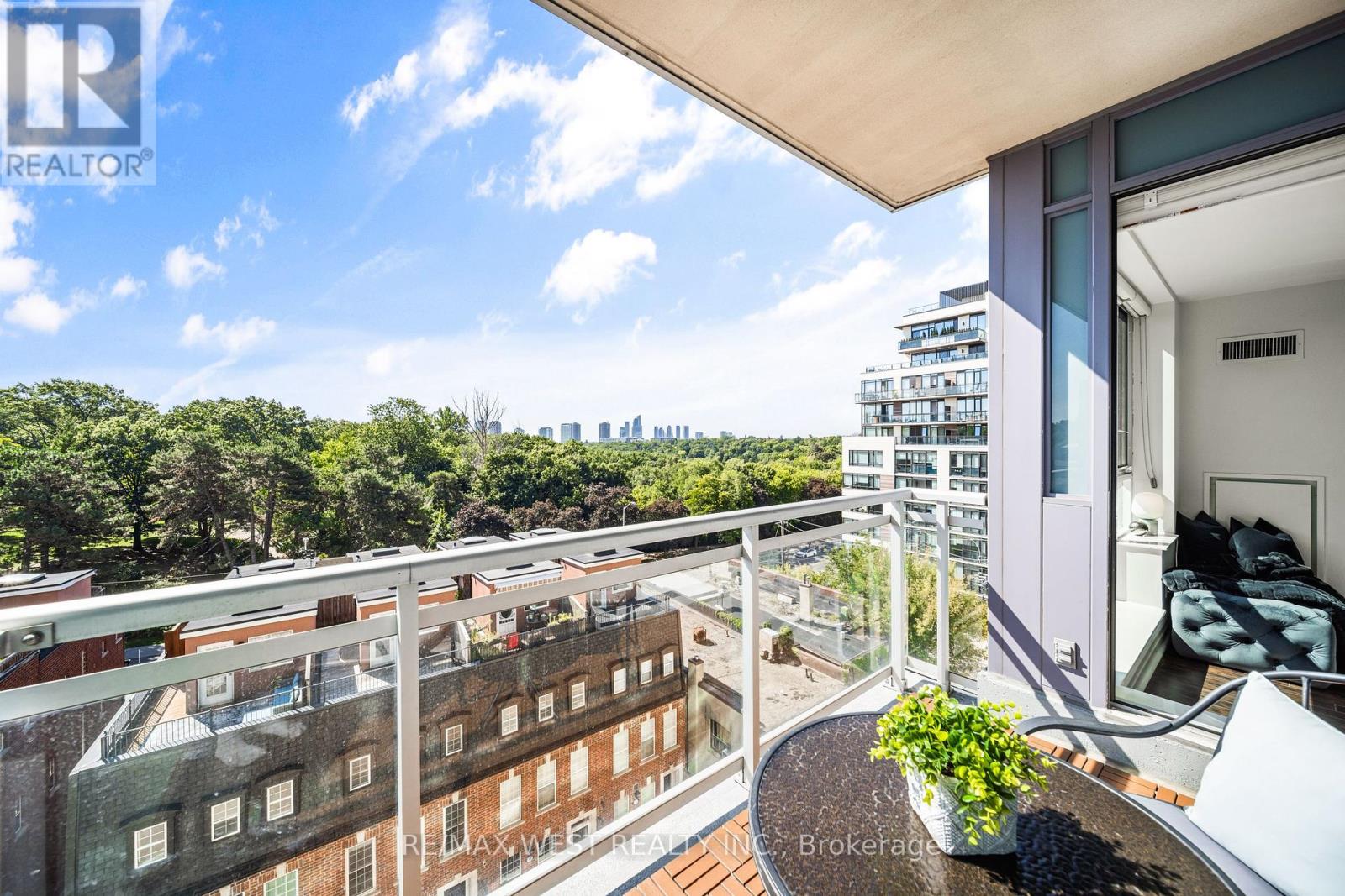 Photo 14 of 412 20 Gothic Avenue, Toronto ON